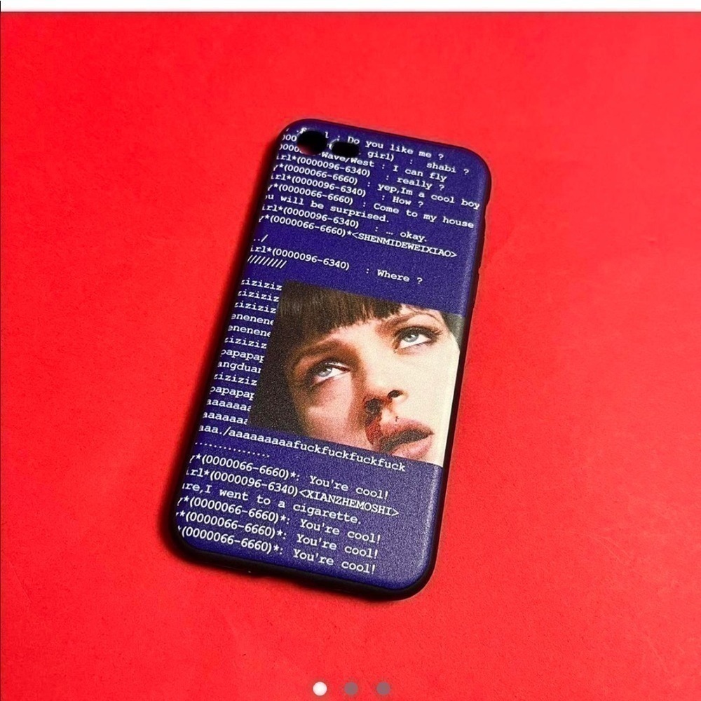 Miss Wallace from pulp fiction iPhone 8 phone case 🖤💙